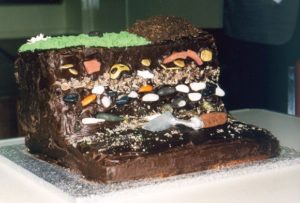 trench-cake-2-580x393.jpg